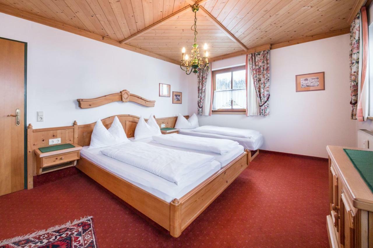 Haus Am Platz - Weitgasser Altenmarkt im Pongau Esterno foto