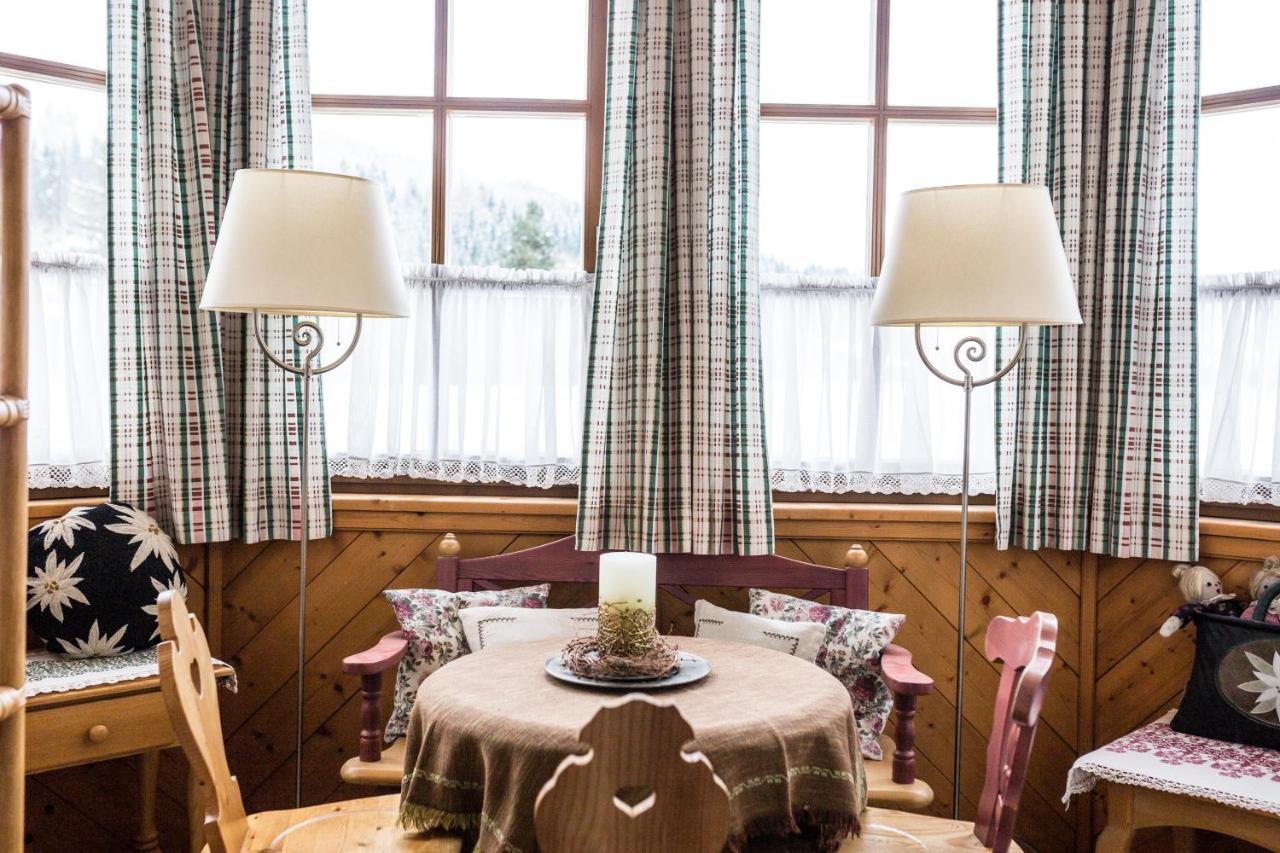 Haus Am Platz - Weitgasser Altenmarkt im Pongau Esterno foto